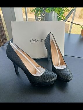 Calvin Klein Black Textured Platform Pumps with Scalloped Scale Detail